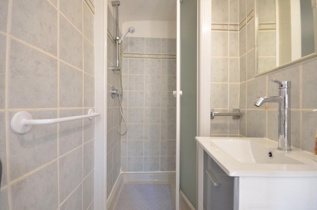 Studio Suquet Saint Antoine Канны Номер фото